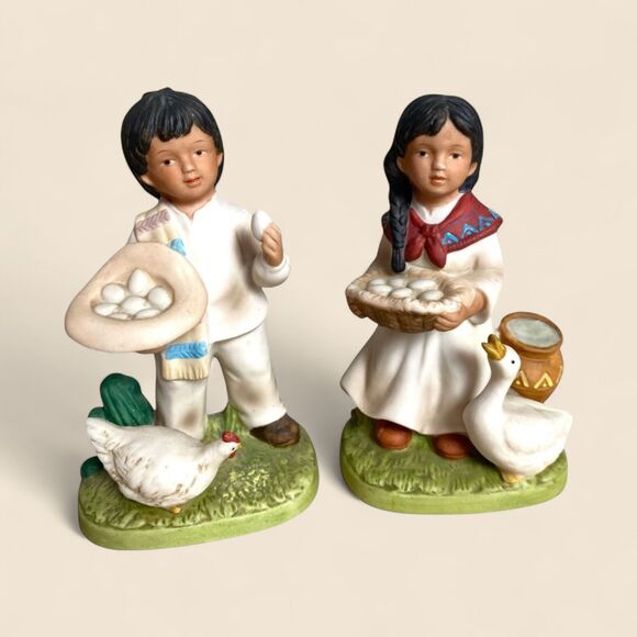Vintage Homco Figurines #1409 Boy & Girl with Chickens Eggs Basket Farmhouse Set - Picture 1 of 10